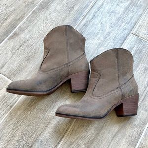 Rocket Dog Soundoff Ankle Boot